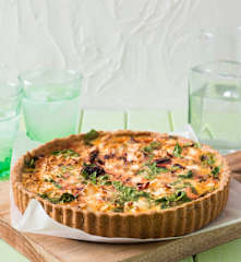 Beetroot, feta and spinach quiche
