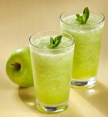 Granizado de manzana con menta