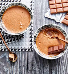 Mousse chocolat blond-café marbrée caramel