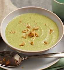 Brokkoli-Gorgonzola-Suppe