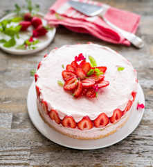 Delizia alla fragola di Plougastel