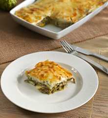 Lasaña de alcachofas y cebolla