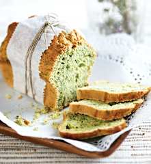 Pão de espinafres e queijo