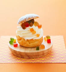 Choux aux fruits confits