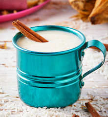 Atole de arroz de la esquina