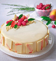 巴伐利亞白巧克力蛋糕