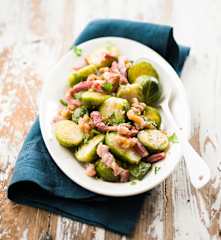 Choux de Bruxelles, lardons et noix