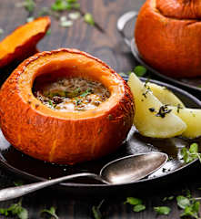 Pečená dýně plněná mletým masem