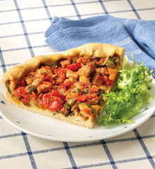 Torta salata ai peperoni, melanzane e capperi