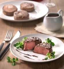 Filetto mignon con salsa al cioccolato speziata