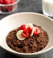 Schokoladen-Quinoa-Porridge