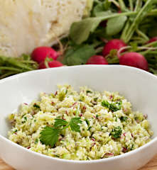 Ensalada de rabanitos y repollo