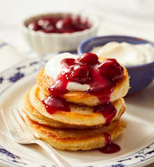 Oladji – kleine Buchweizenpfannkuchen