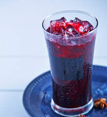 Agua de jamaica y anís
