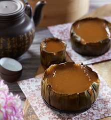 Nian Gao (Sweet Sticky Rice Cake)