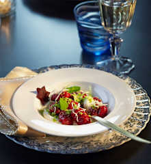 Rote Rüben Gnocchi mit Krenmousse