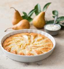 Almond and pear tart