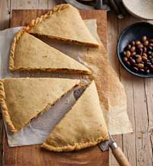 Empanada de carne e azeitonas