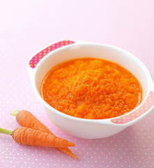 胡萝卜泥(7~9个月辅食)