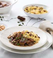 Cordero especiado con frutos secos en cocción lenta