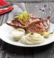 Cailles farcies au foie gras