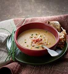 Leek and potato soup with crispy smoked ham