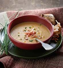 Zuppa di patate e lenticchie con speck