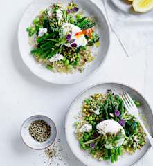 Green quinoa breakfast bowl (Post-natal)