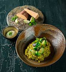 Quinoa-Süßkartoffel-Risotto mit Kohlsprossen