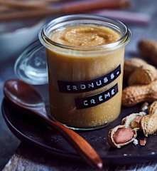 Erdnusssauce (花生酱)