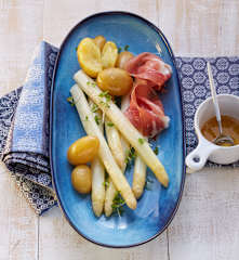 Spargel mit Kartoffeln