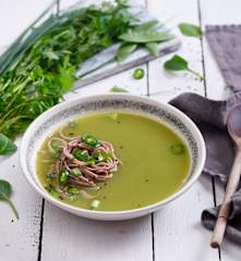 Zielony rosół kolagenowy