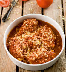 Chicken breasts pizzaiola