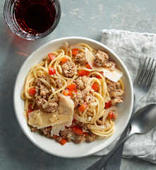 Sausage and Red Pepper Pasta