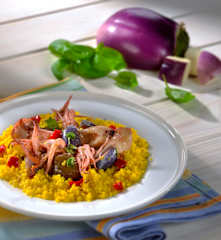 Ratatouille di totani e melanzane su cous cous