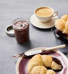 Nuss-Nougat-Schoko-Creme