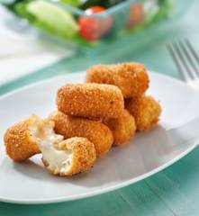 Croquettes de jambon, sauce béchamel express
