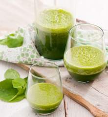 Smoothie szpinak-pomarańcza-ananas