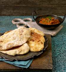 Pane Naan con cipolla e cumino