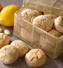 Amaretti sardi