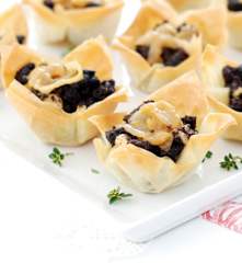 Tartaletas crujientes de morcilla y manzana