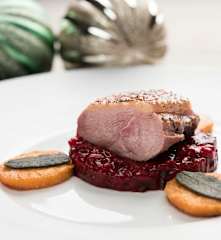 Gewürz-Entenbrust mit Rote-Bete-Risotto