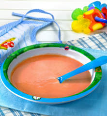 Minestrina corallo con uovo (10-12 mesi)