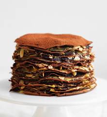 Crêpes al cacao e crema di tuorli