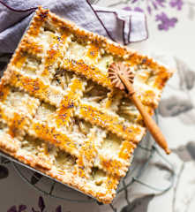 Tourte aux pommes de terre et au thym