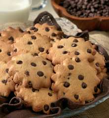 Biscottini di latte e farina di riso al cioccolato