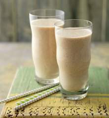 Almond Milk, Banana and Almond Butter Smoothie