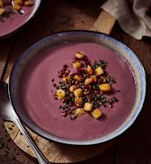 Lila Kartoffelsuppe