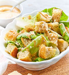 Ensalada César con chipotle