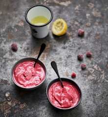 Gelado de açaí e framboesa